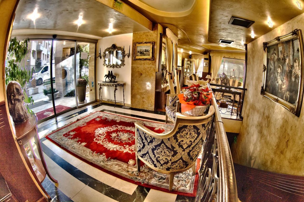 Meg-Lozenetz Hotel Sofia Bagian luar foto