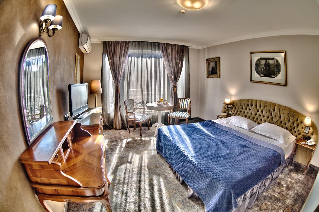 Meg-Lozenetz Hotel Sofia Bagian luar foto
