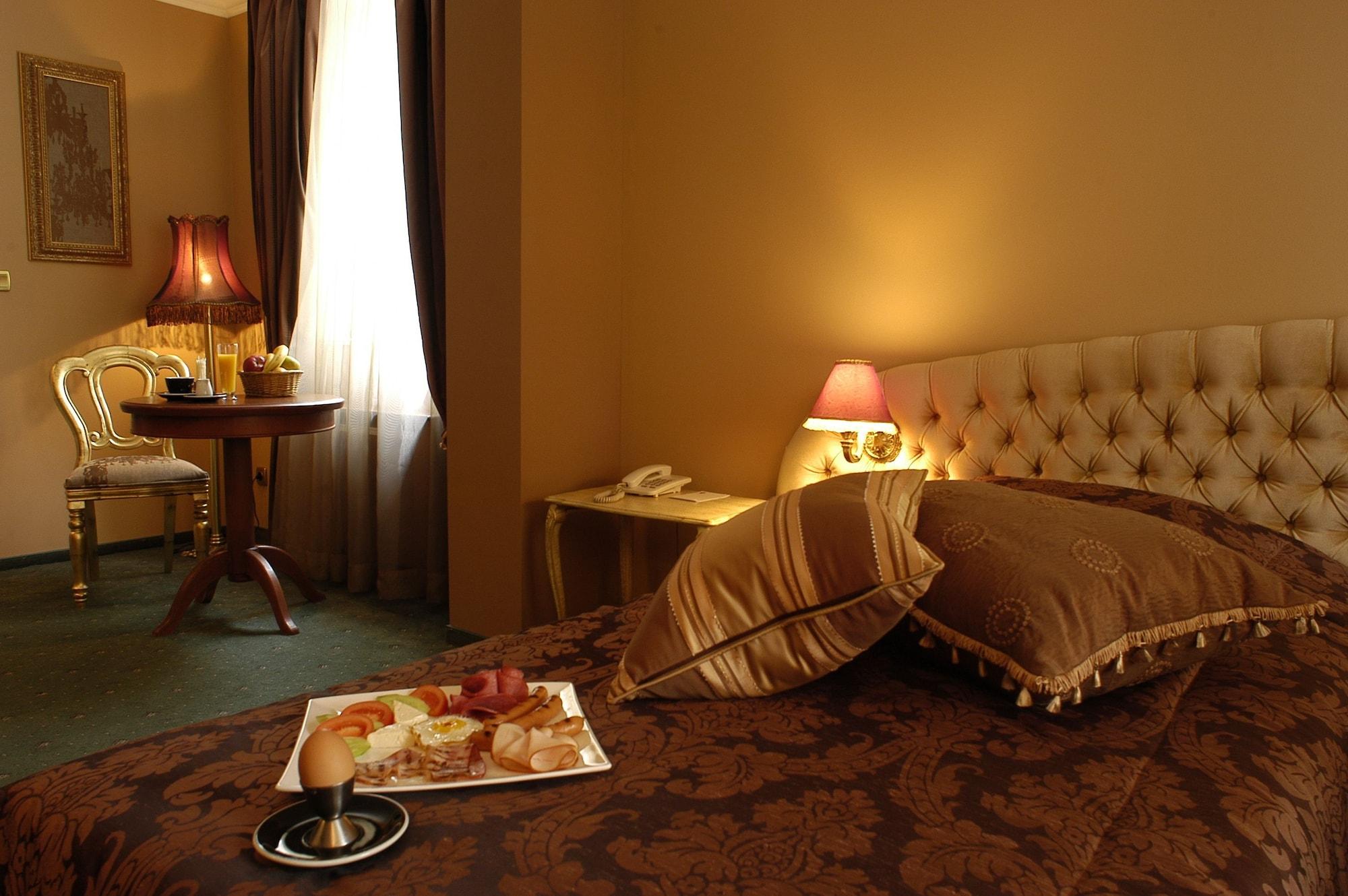 Meg-Lozenetz Hotel Sofia Bagian luar foto